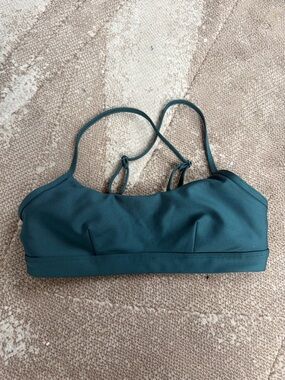 ALO yoga green bra